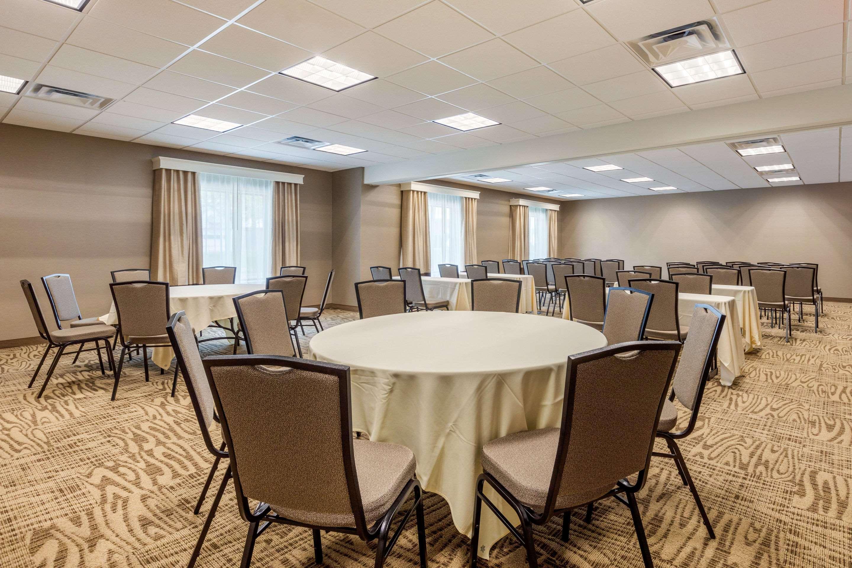 Comfort Inn & Suites Schenectady - Scotia Zewnętrze zdjęcie